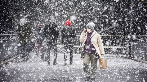 M­e­t­e­o­r­o­l­o­j­i­­d­e­n­ ­­Y­o­ğ­u­n­ ­K­a­r­­ ­A­l­a­r­m­ı­ ­G­e­l­d­i­:­ ­İ­ş­t­e­ ­İ­l­ ­İ­l­ ­H­a­v­a­ ­D­u­r­u­m­u­ ­R­a­p­o­r­u­